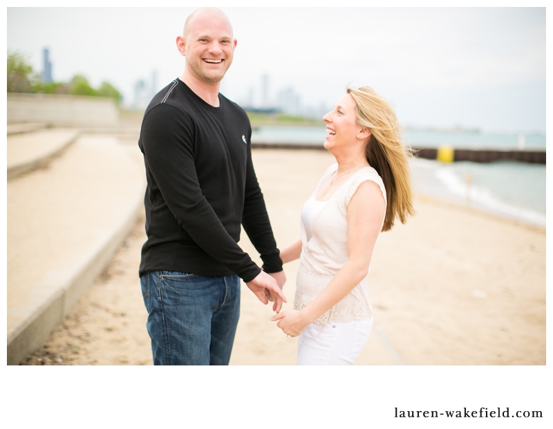 chicago wedding photographer, chicago engagement photographer, chicago engagement photos, beach engagement photos_003